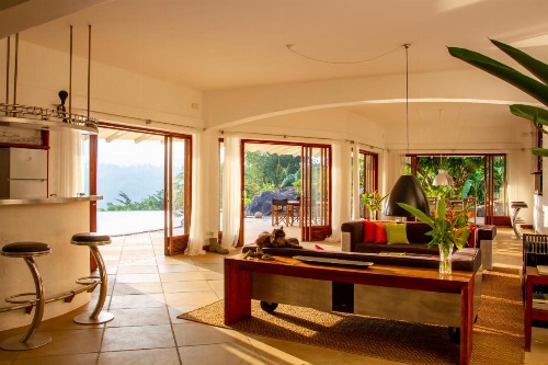 Bougainvillea Retreat image 17