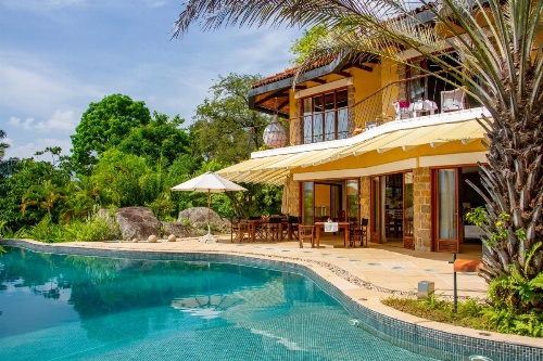 Bougainvillea Retreat image 24