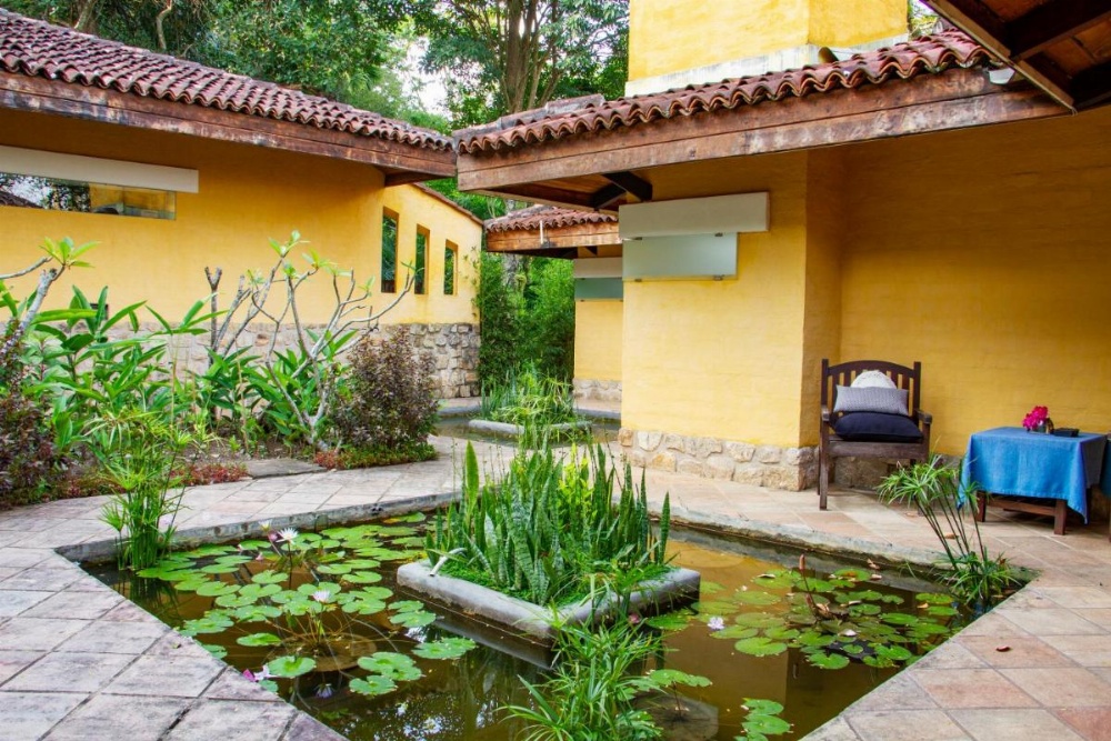 Bougainvillea Retreat Image 34