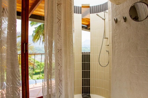 Bougainvillea Retreat image 8